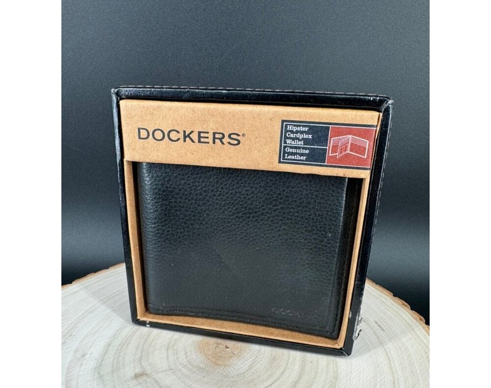 Vintage Dockers Hipster Cardplex Wallet Black Genuine Leather New in Box